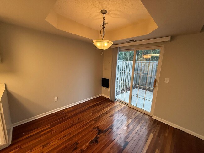 Building Photo - Condo for Rent by Capital Property Management