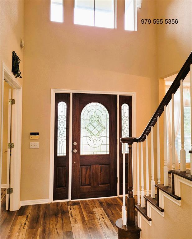 Building Photo - 8504 Young Ln