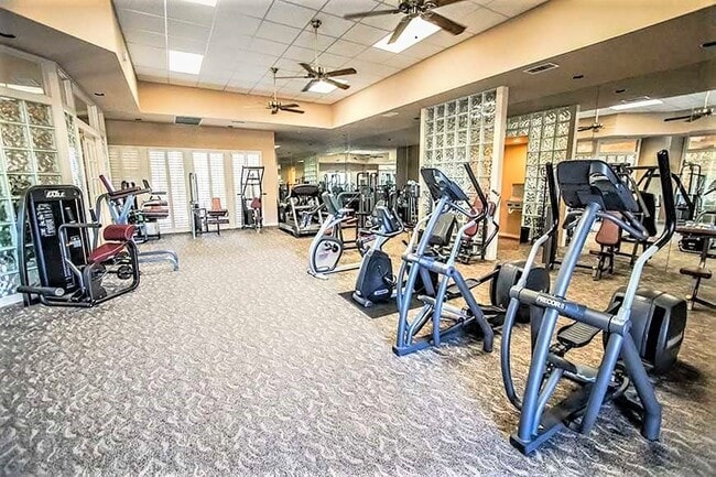 Building Photo - 43520 Via Magellan Dr