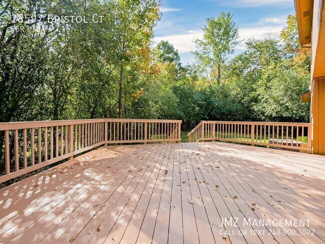Building Photo - 28597 Bristol Ct