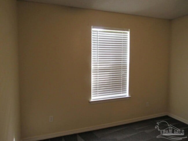 Building Photo - 133 Windward Ct
