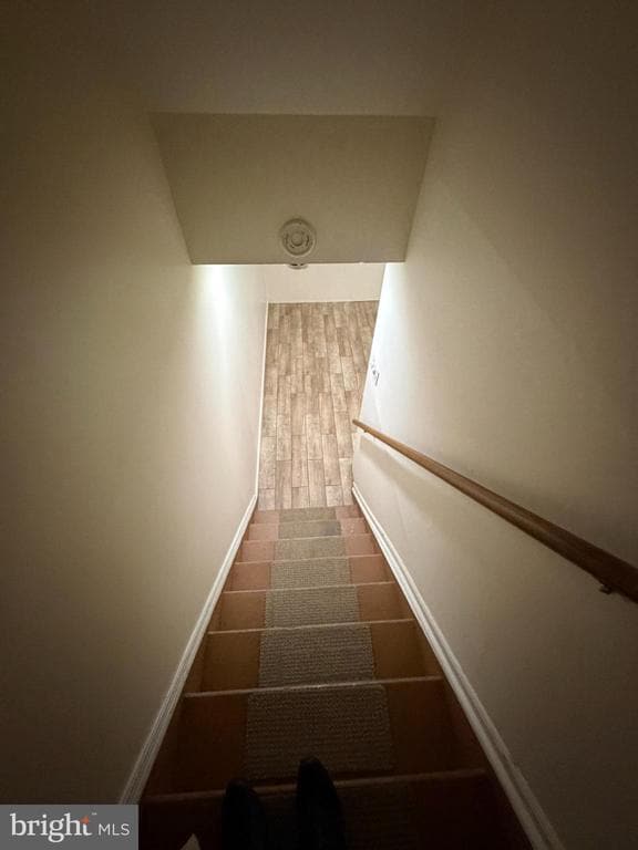 Building Photo - 122 Annabelle Ave