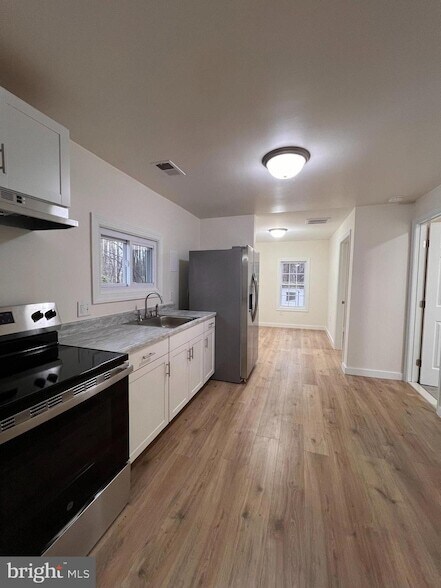 Building Photo - 2073 Warrenton Rd