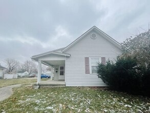 Building Photo - Double Lot with Detached Garage Access