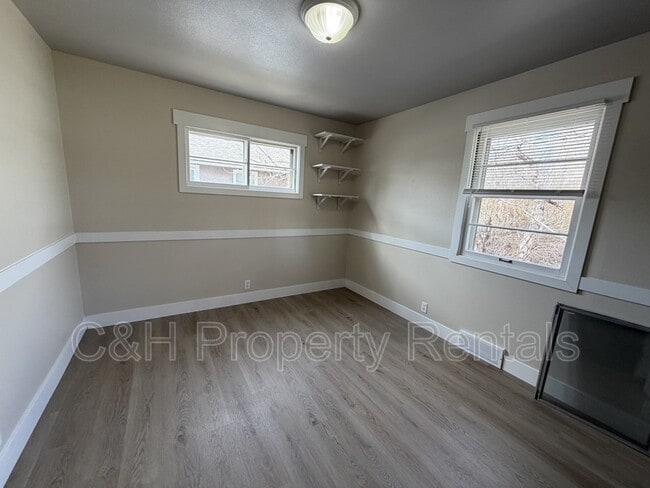 Building Photo - 1837 Wyoming Ave