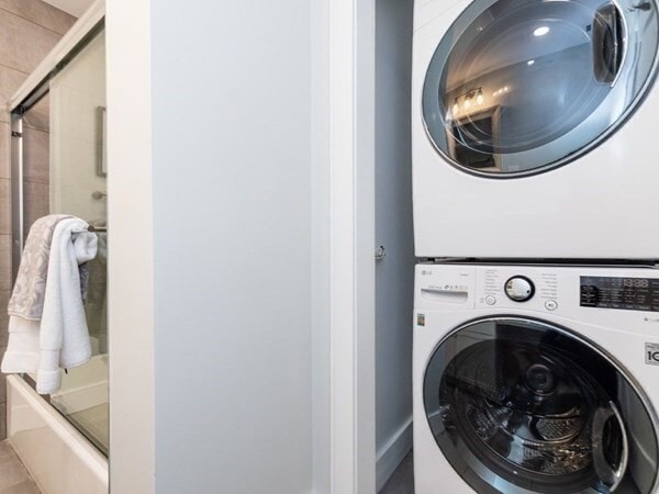 Building Photo - 70 Moreland St