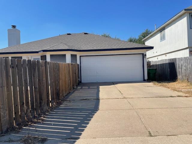 Building Photo - 833 Picadilly Dr