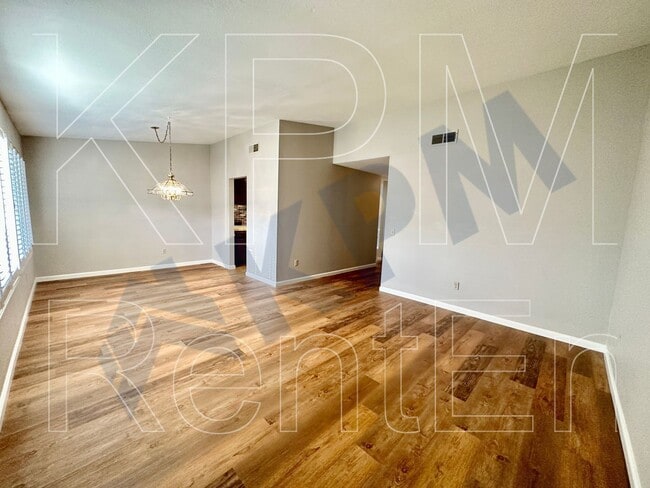 Building Photo - 2331 Shropshire Ct