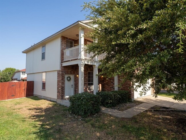 Building Photo - 13504 Richard Nixon St