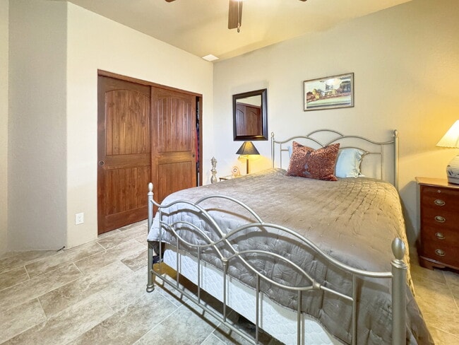 Building Photo - Corrales Stunner!