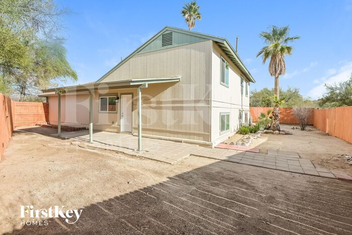 Building Photo - 4450 W Meggan Pl