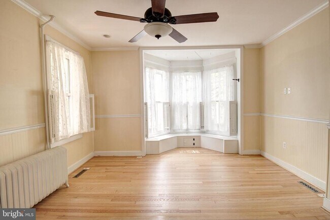 Building Photo - 44 Fulton Ave