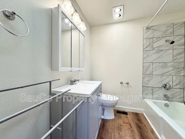 Building Photo - 21965 NW Phillips Rd