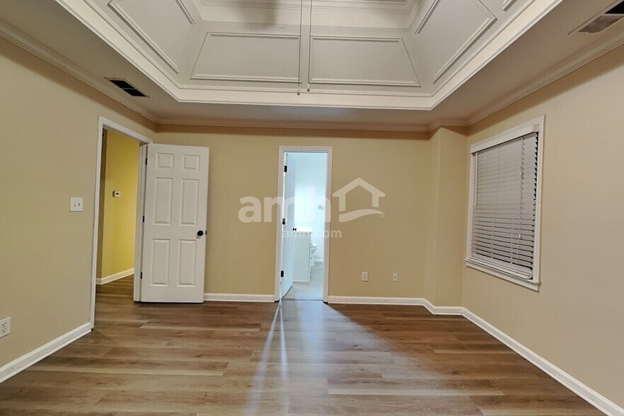 Building Photo - 3150 Parfait Pl