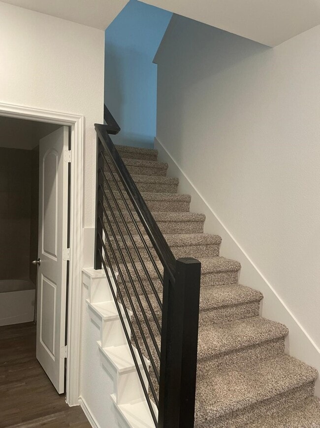 Building Photo - 27314 Azure Fls Dr