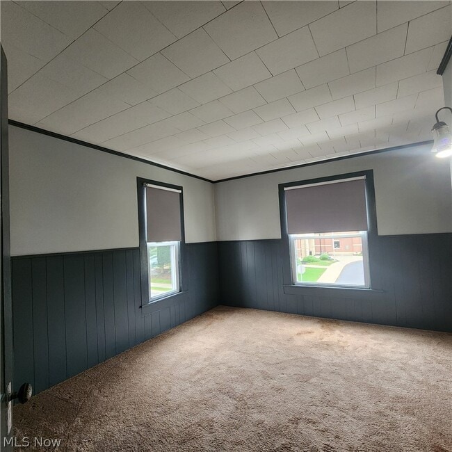 Building Photo - 141 Highland Ave