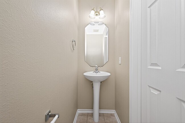 Building Photo - 169 Musewood Ct