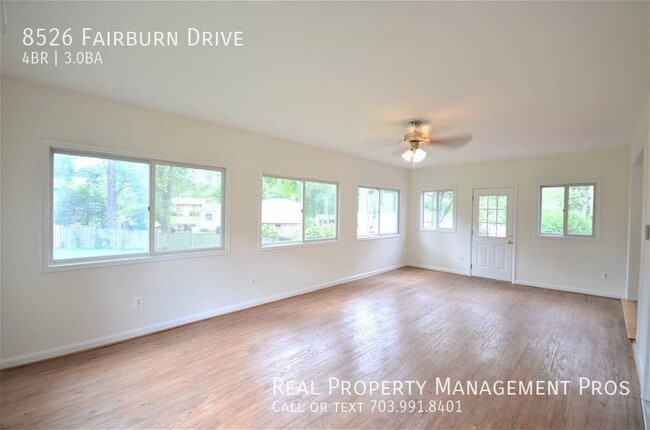 Building Photo - 8526 Fairburn Dr