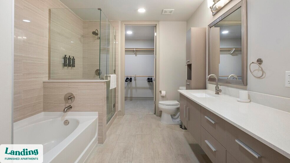 Building Photo - 1414 Wood Hollow Dr