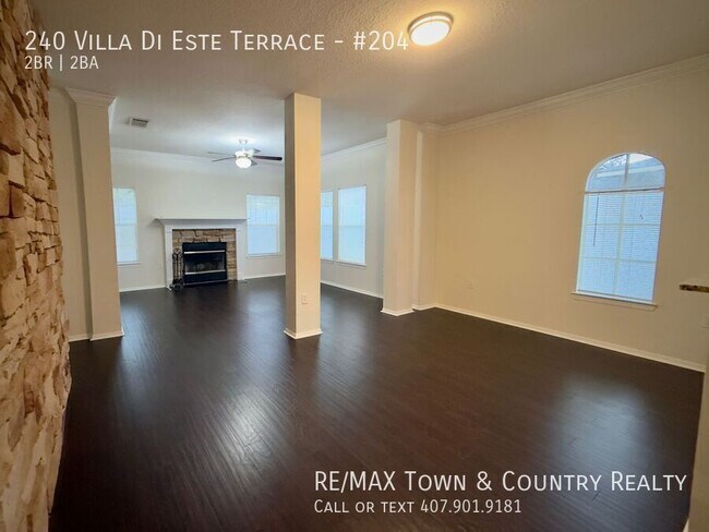 Building Photo - 240 Villa Di Este Terrace