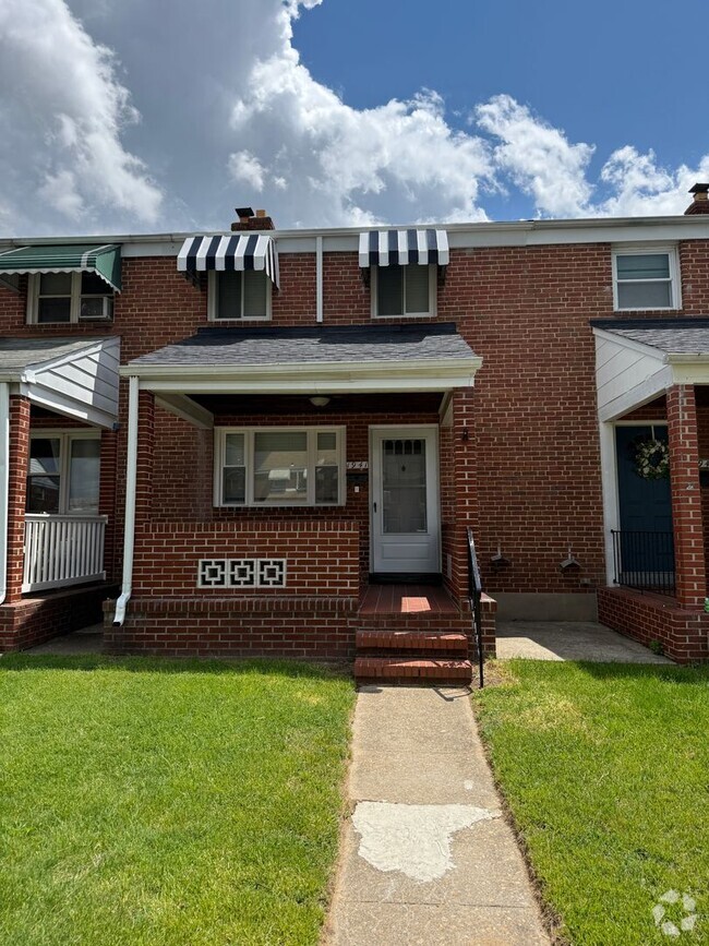 Building Photo - Stunning Renovated Home in Dundalk