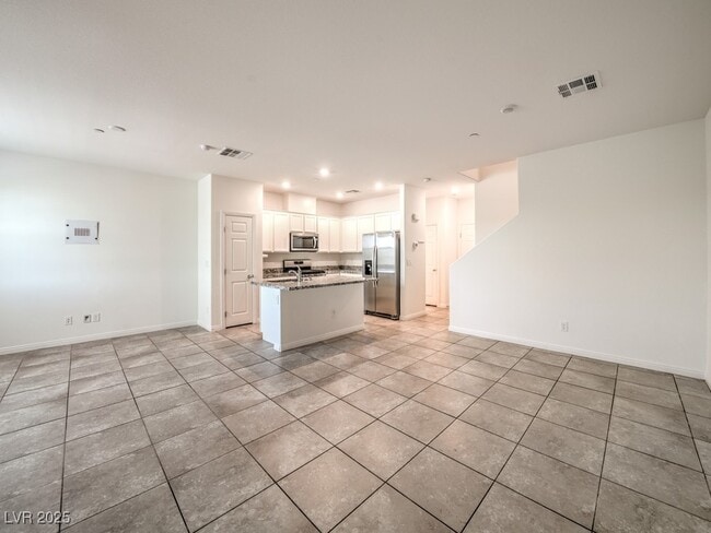 Building Photo - 462 Ylang Pl