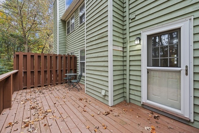 Building Photo - Woodcroft Two Bedroom home (Furnished optional) Durham