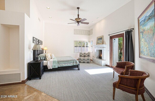 Building Photo - 8171 E Whispering Wind Dr