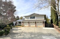 Building Photo - Westside San Ramon Cul De Sac Location ! F...