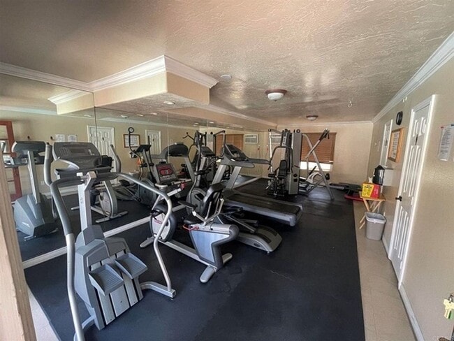 Building Photo - 2 Bedroom-2 Bathroom Single Story Condo; 2nd Floor unit in La Mesa