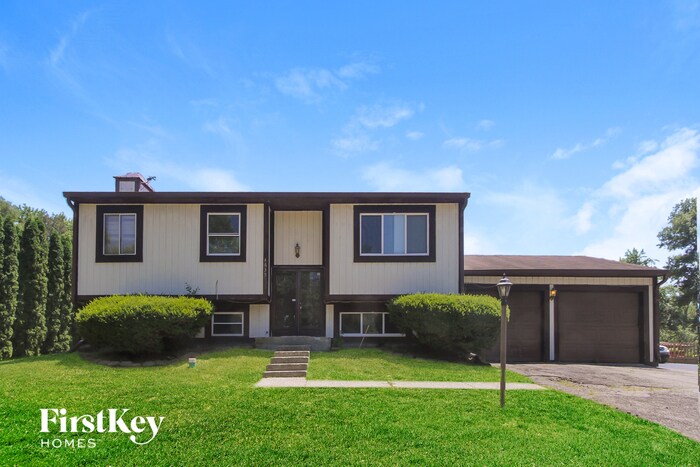 Primary Photo - 4639 Thornleigh Dr