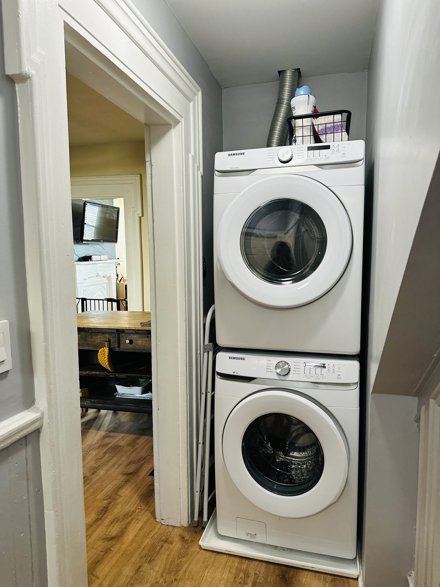 In-unit Laundry - 173 36th St