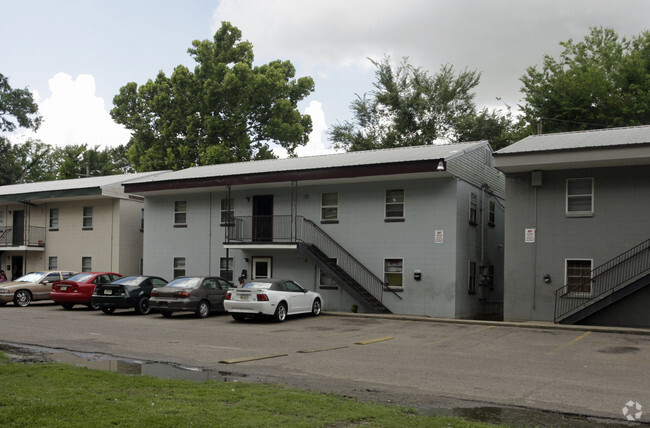 Building Photo - Fairwood Apartments