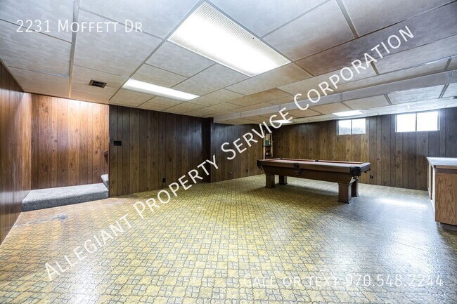 Building Photo - 2231 Moffett Dr