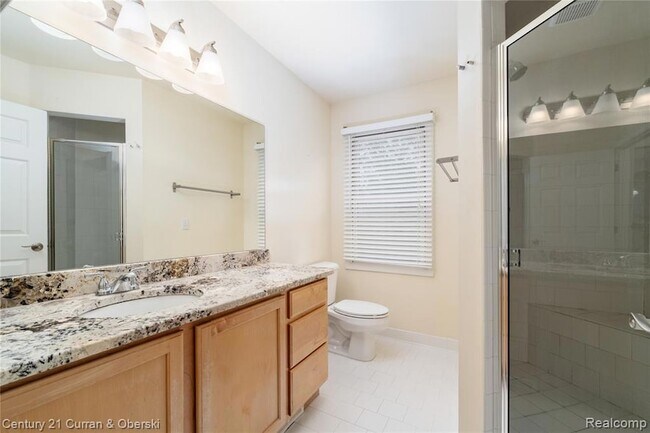 Building Photo - 50529 Beechwood Ct