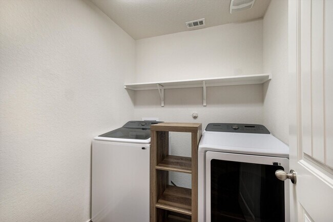 Building Photo - Half off first months rent!