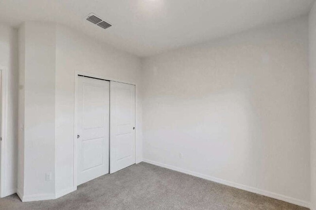 Building Photo - 1004 Heron Sound Dr