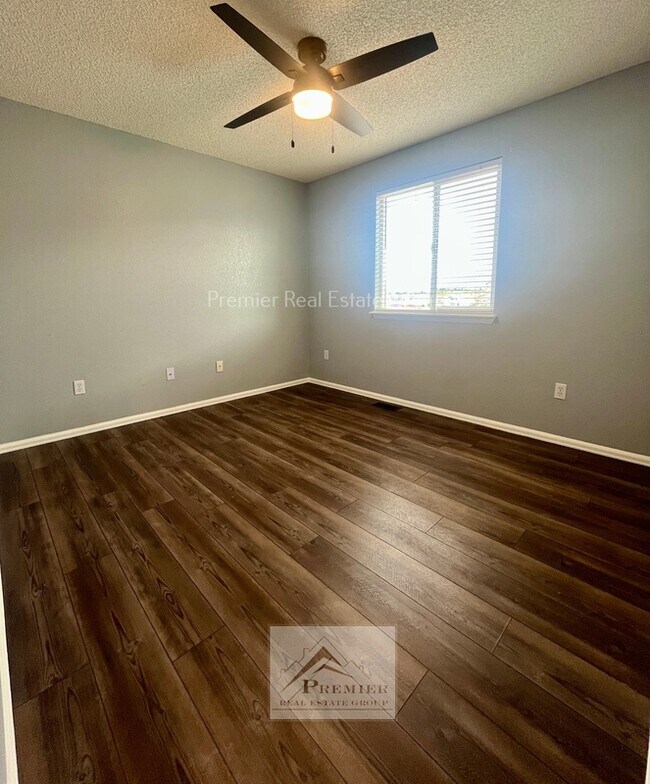 Building Photo - 4540 Laramie Sky Dr
