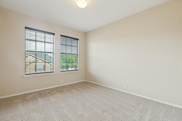 Building Photo - 2324 Stoneleigh Pl
