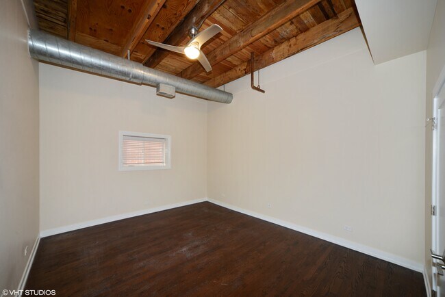Building Photo - 1141 W Madison St