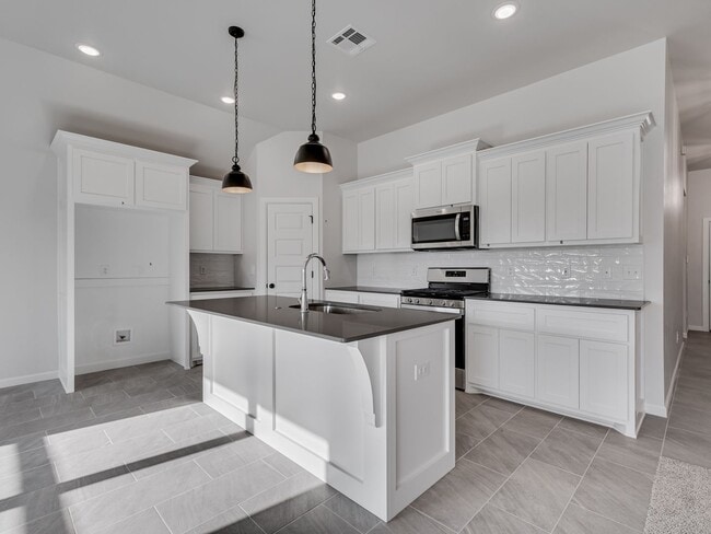 Building Photo - $ 500 OFF FIRST MOTHS RENT!! Brand New Home For Lease Washington OK