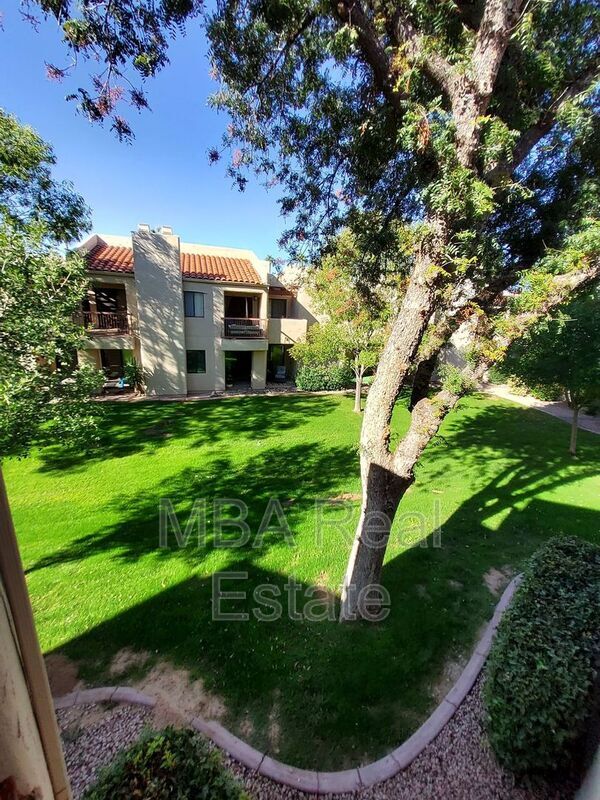 Primary Photo - 9275 E Mission Ln