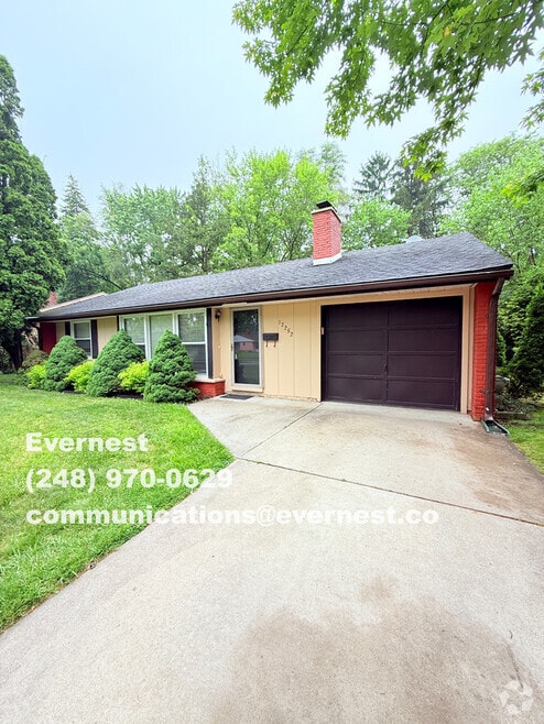 Building Photo - 17252 Sunnybrook Dr