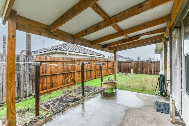 Building Photo - 8322 Kingsbridge Meadow Dr