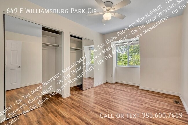 Building Photo - 649 E Williamsburg Pk Cir