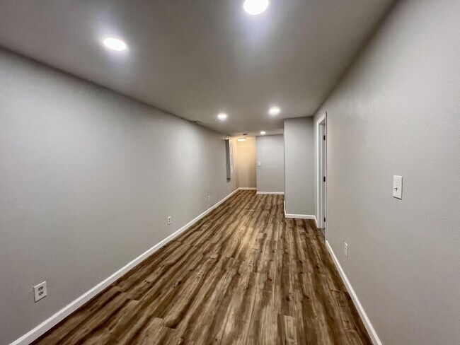 Building Photo - 13238 Alcott Cir