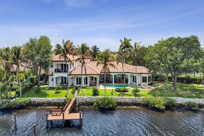 Building Photo - 18669 SE Palm Island Ln