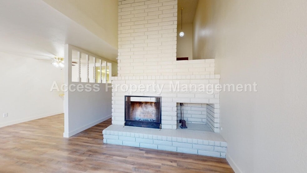 Building Photo - 2735 Fowler Rd