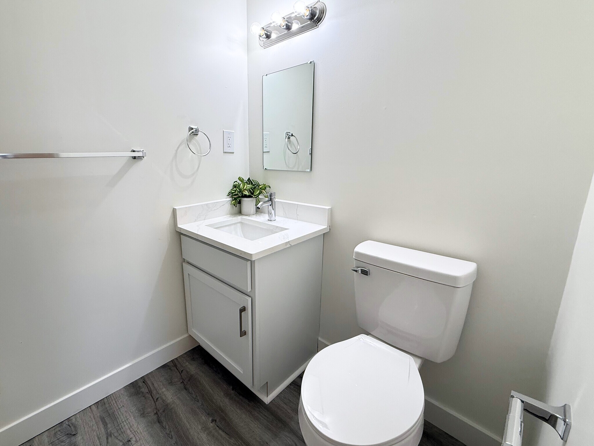 Building Photo - 29222 Grand River Ave