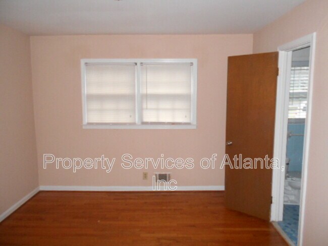 Building Photo - 1827 Galilee Ct